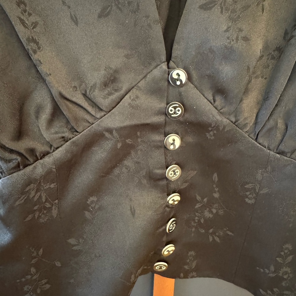 Realisation Par Black Button-Up Women's Top - Picture 3 of 6